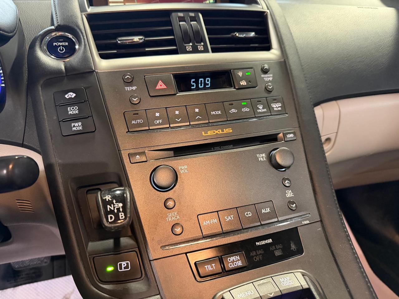 2010 Lexus HS 250H PREMIUM LUXURY PKG | HYBRID | HEATED&COOLED SEATS Photo