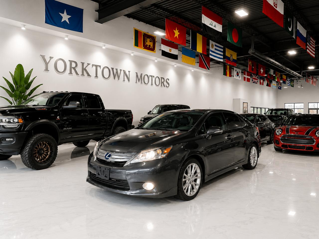 2010 Lexus HS 250h Ultra Premium FWD