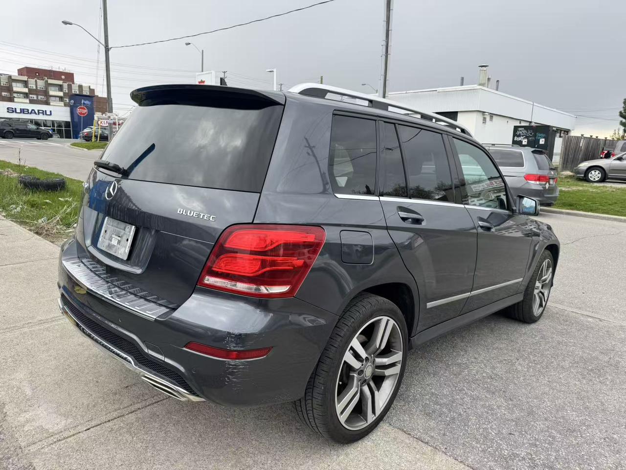 2015 Mercedes-Benz GLK-Class 4MATIC 4DR GLK 250 BLUETEC Photo3