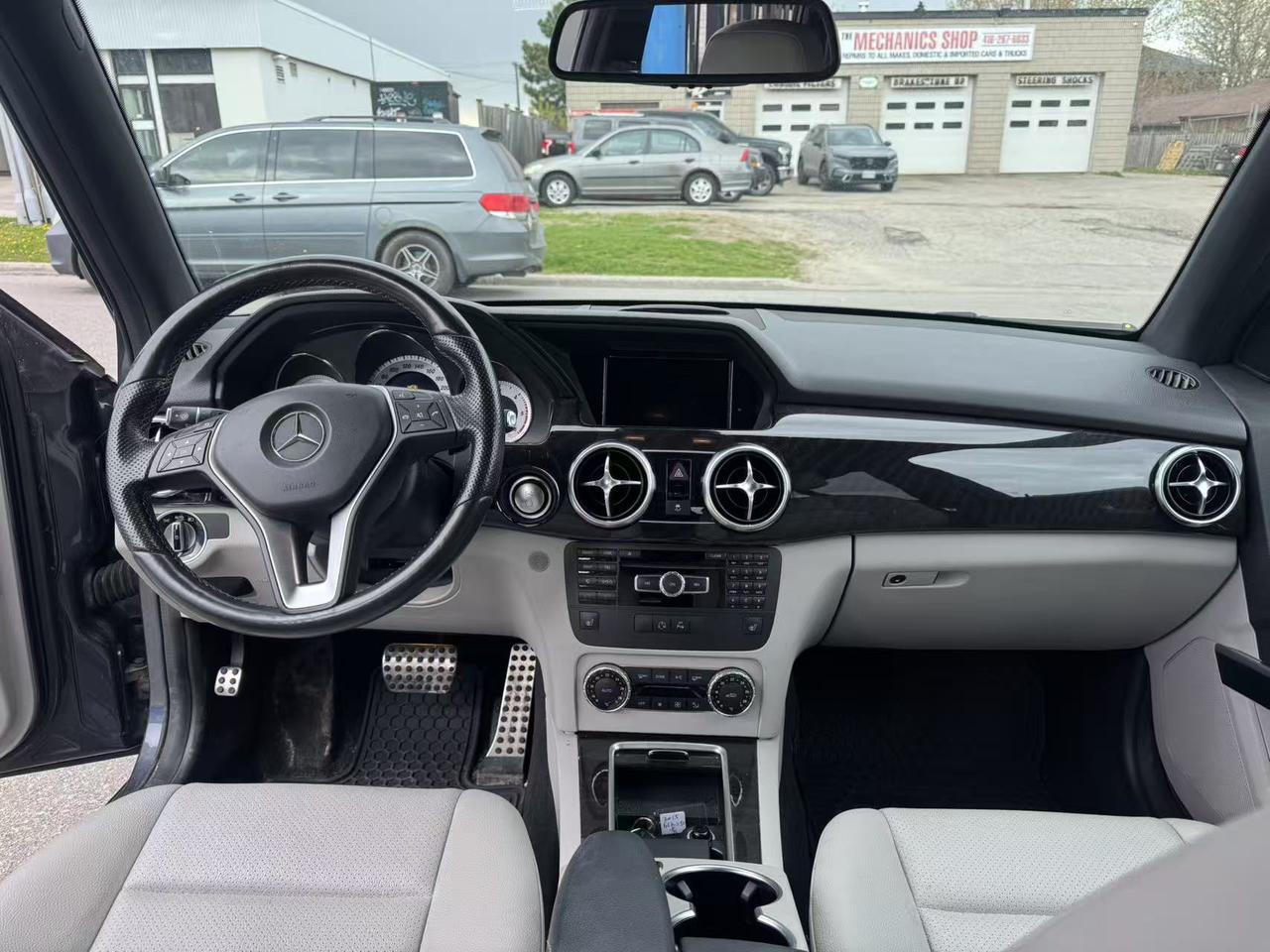 2015 Mercedes-Benz GLK-Class 4MATIC 4DR GLK 250 BLUETEC Photo