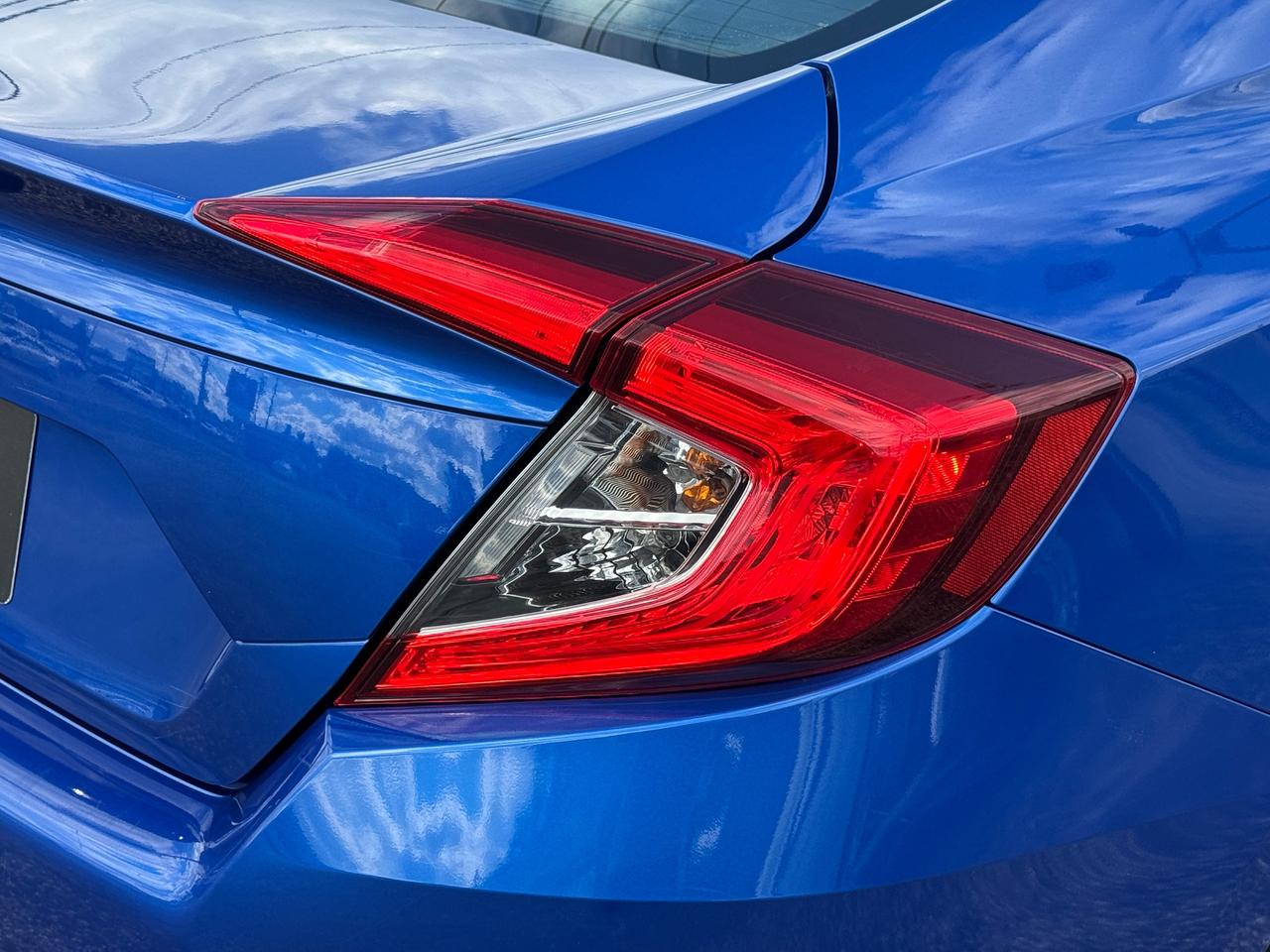 2016 Honda Civic EX+Sunroof+Service Records+CLEAN CARFAX Photo