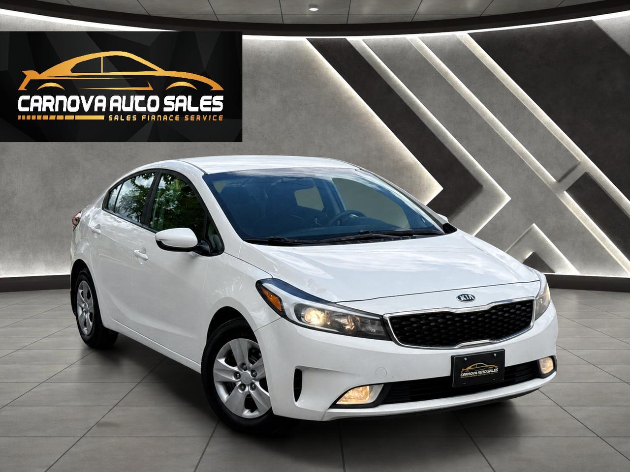 2017 Kia Forte LX+CLEAN CARFAX+ApplePlay+Camera+Heated Seats Photo