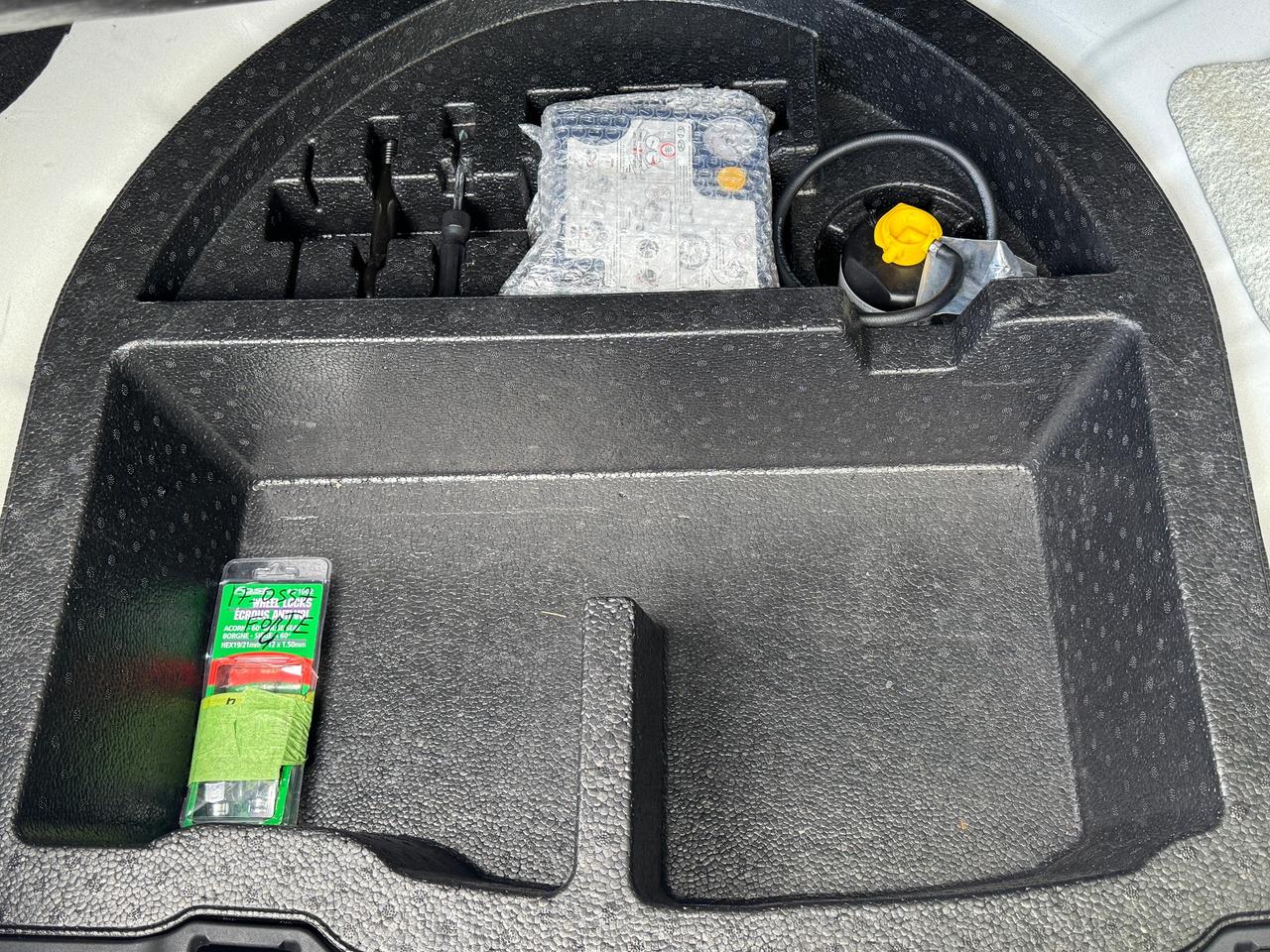 2017 Kia Forte LX+CLEAN CARFAX+ApplePlay+Camera+Heated Seats Photo