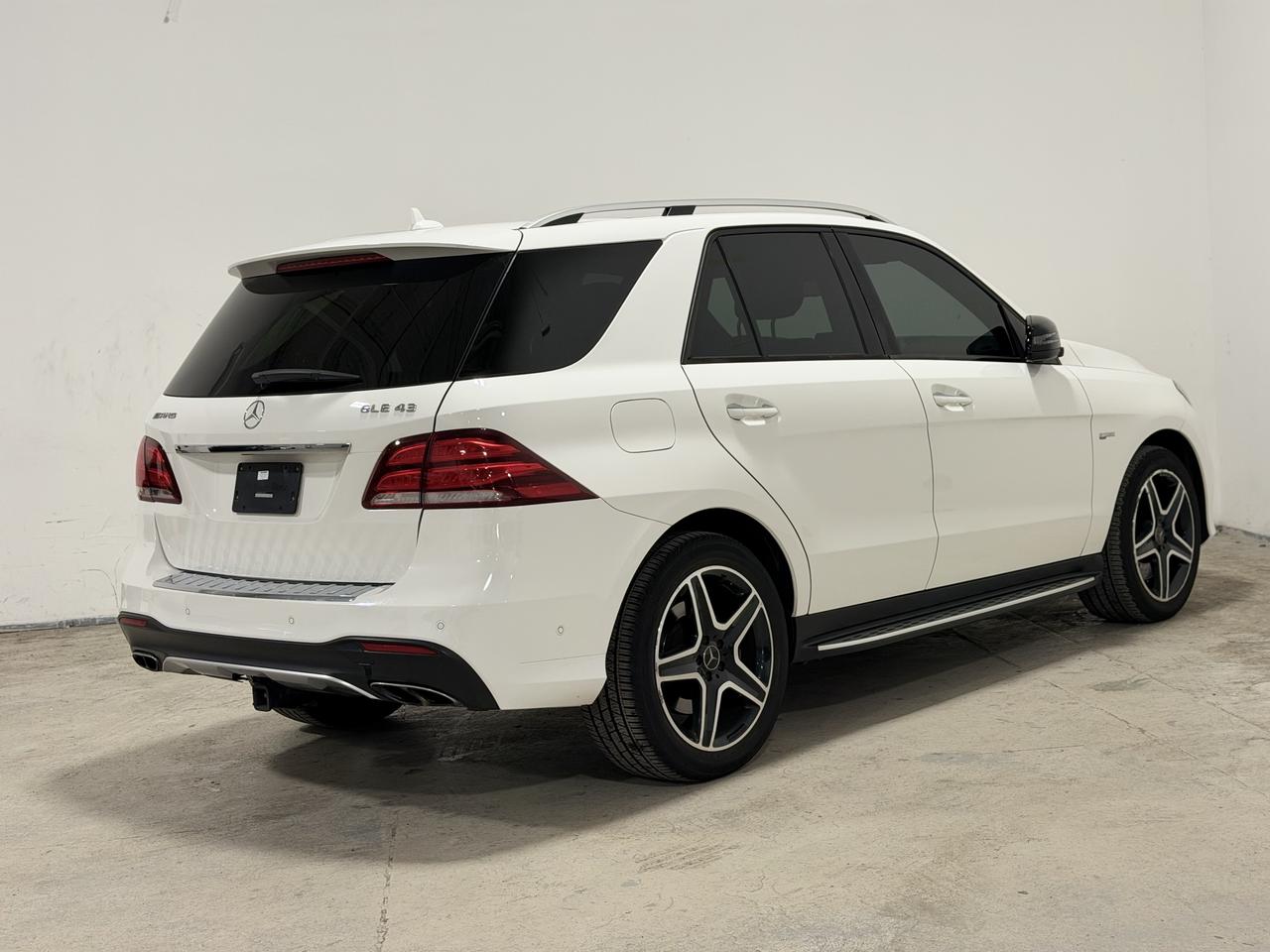 2018 Mercedes-Benz GLE AMG GLE 43 4MATIC SUV Photo4