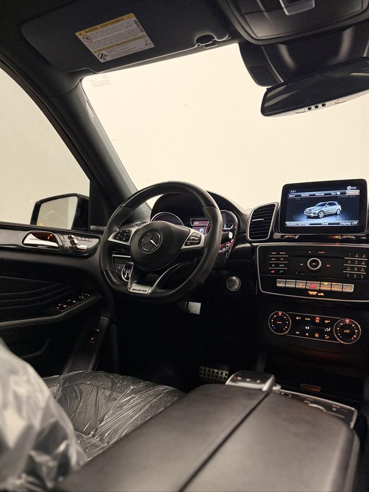 2018 Mercedes-Benz GLE AMG GLE 43 4MATIC SUV Photo