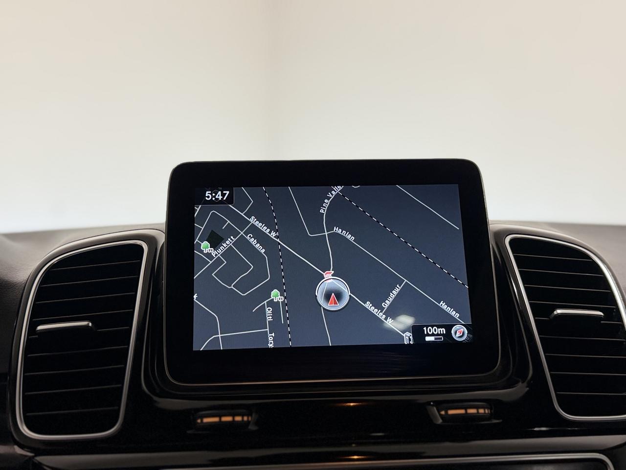 2018 Mercedes-Benz GLE AMG GLE 43 4MATIC SUV Photo