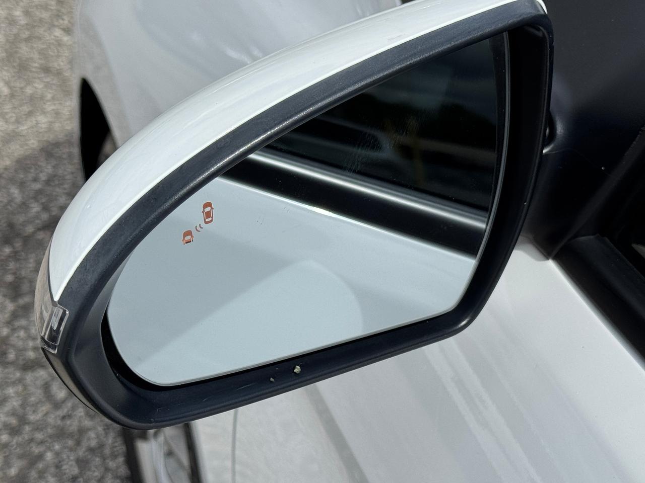 2019 Hyundai Elantra Preferred+CLEAN CARFAX+Remote Start Photo2