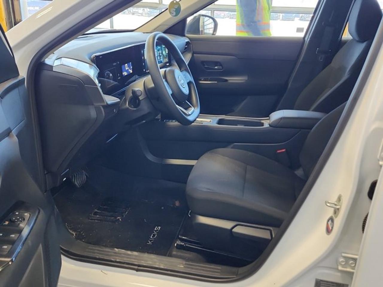 2026 Nissan Kicks S | Heated Seats | Wireless Carplay + Android Auto | Blind Spot Warning | Lane Departure and More ! Photo