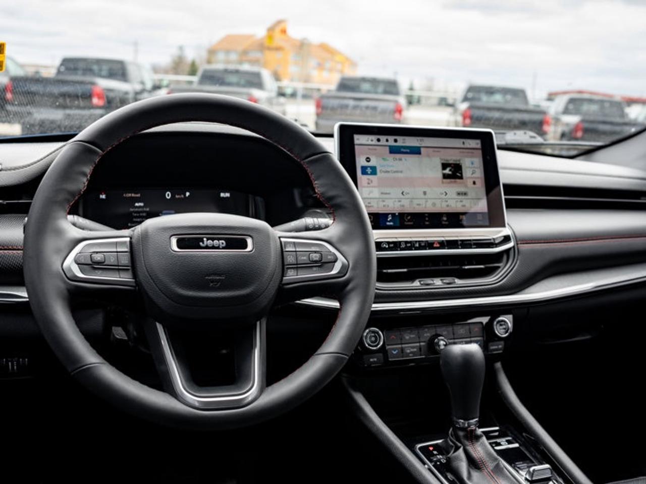 2023 Jeep Compass Trailhawk Elite Photo2