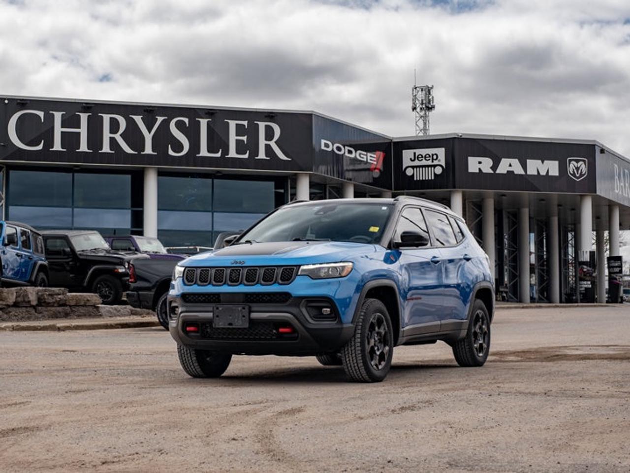 2023 Jeep Compass Trailhawk Elite Photo