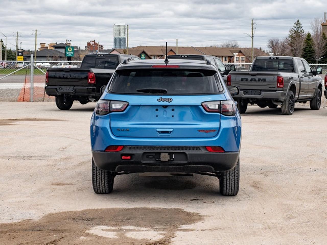 2023 Jeep Compass Trailhawk Elite Photo