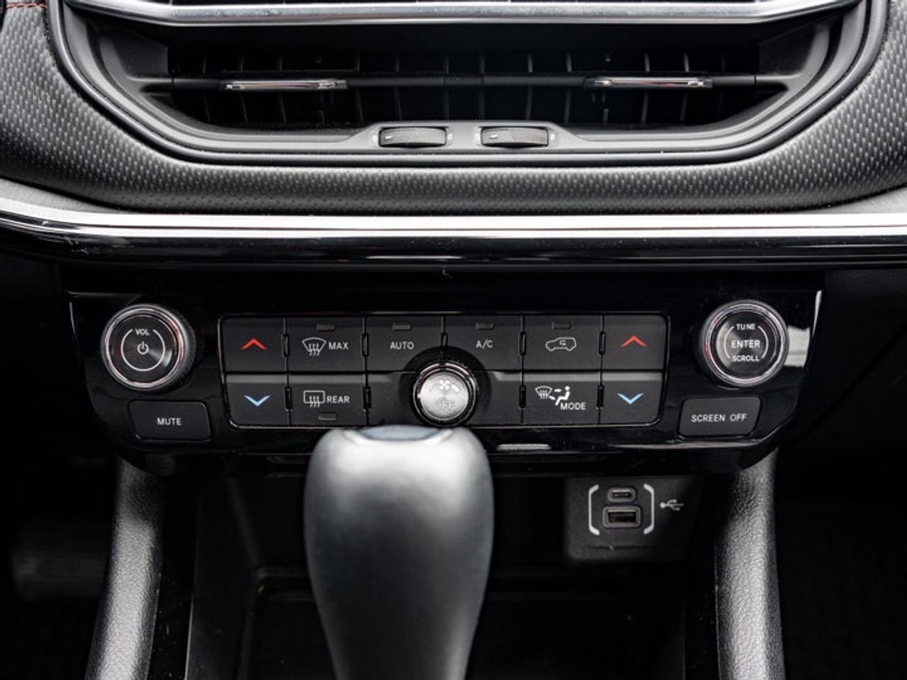 2023 Jeep Compass Trailhawk Elite Photo
