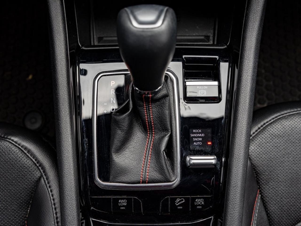 2023 Jeep Compass Trailhawk Elite Photo