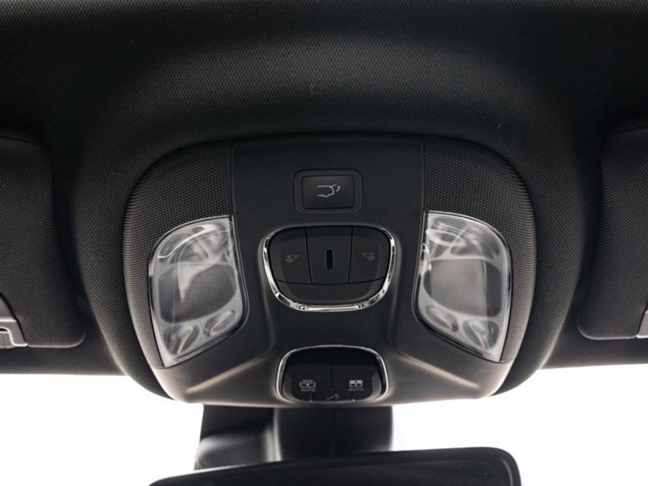 2023 Jeep Compass Trailhawk Elite Photo