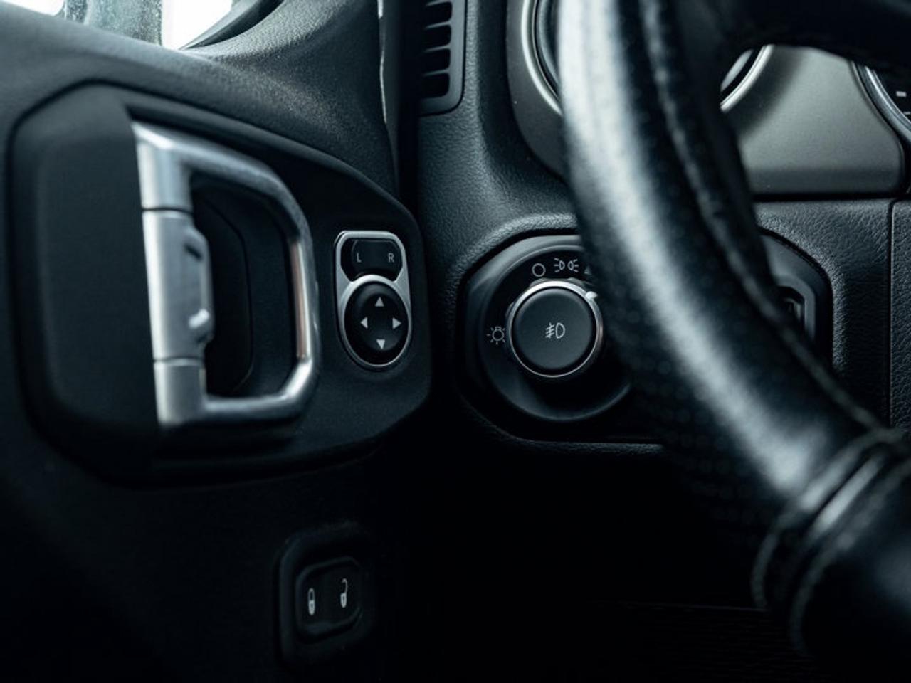 2020 Jeep Wrangler Unlimited Willys Photo