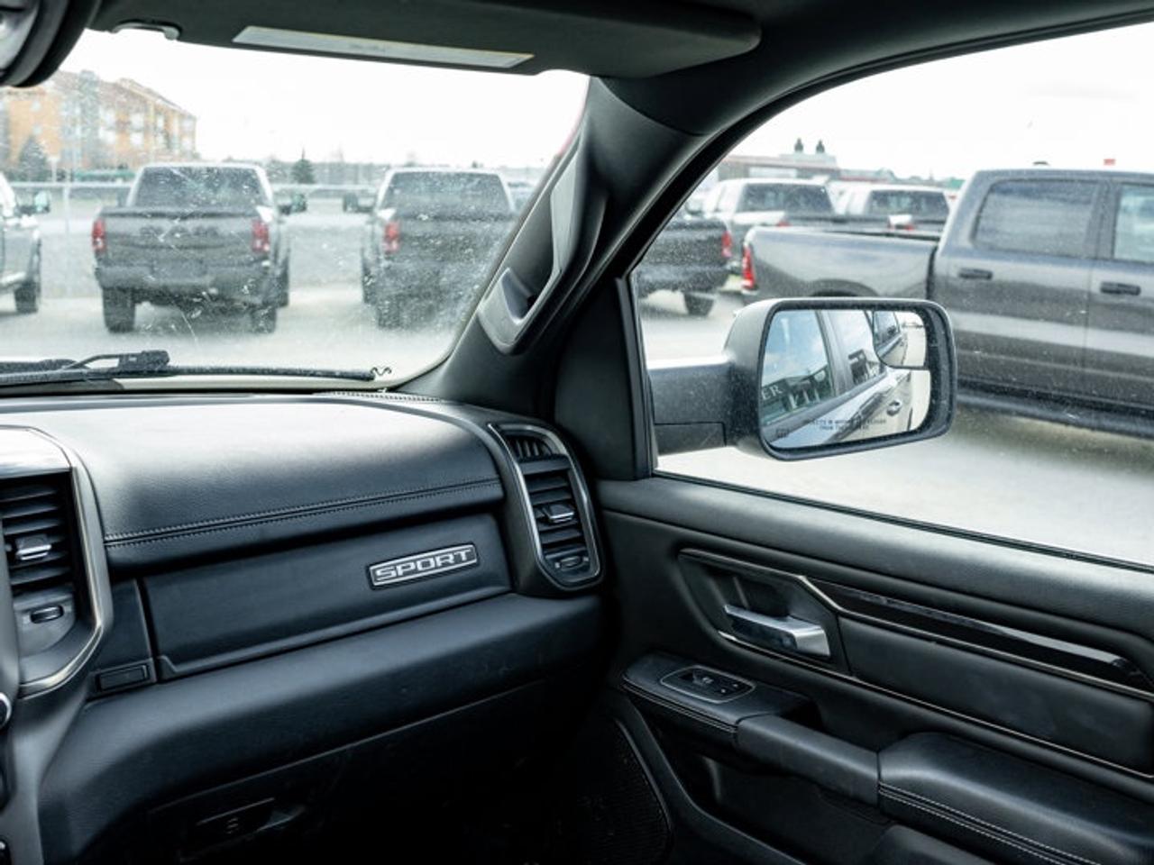 2020 RAM 1500 SPORT Photo