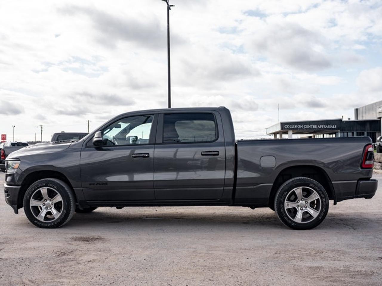 2020 RAM 1500 SPORT Photo