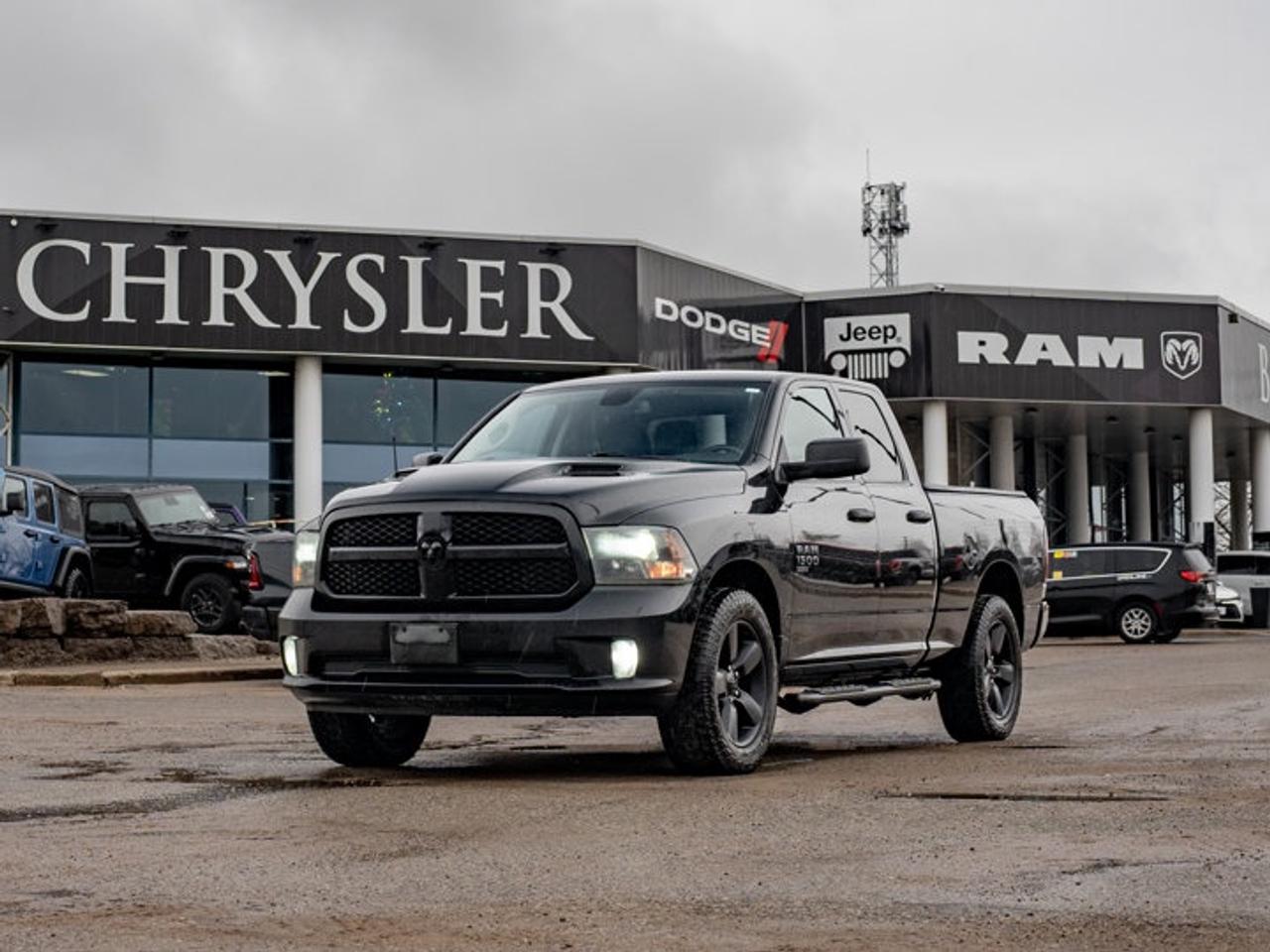 2021 RAM 1500 Classic EXPRESS Photo