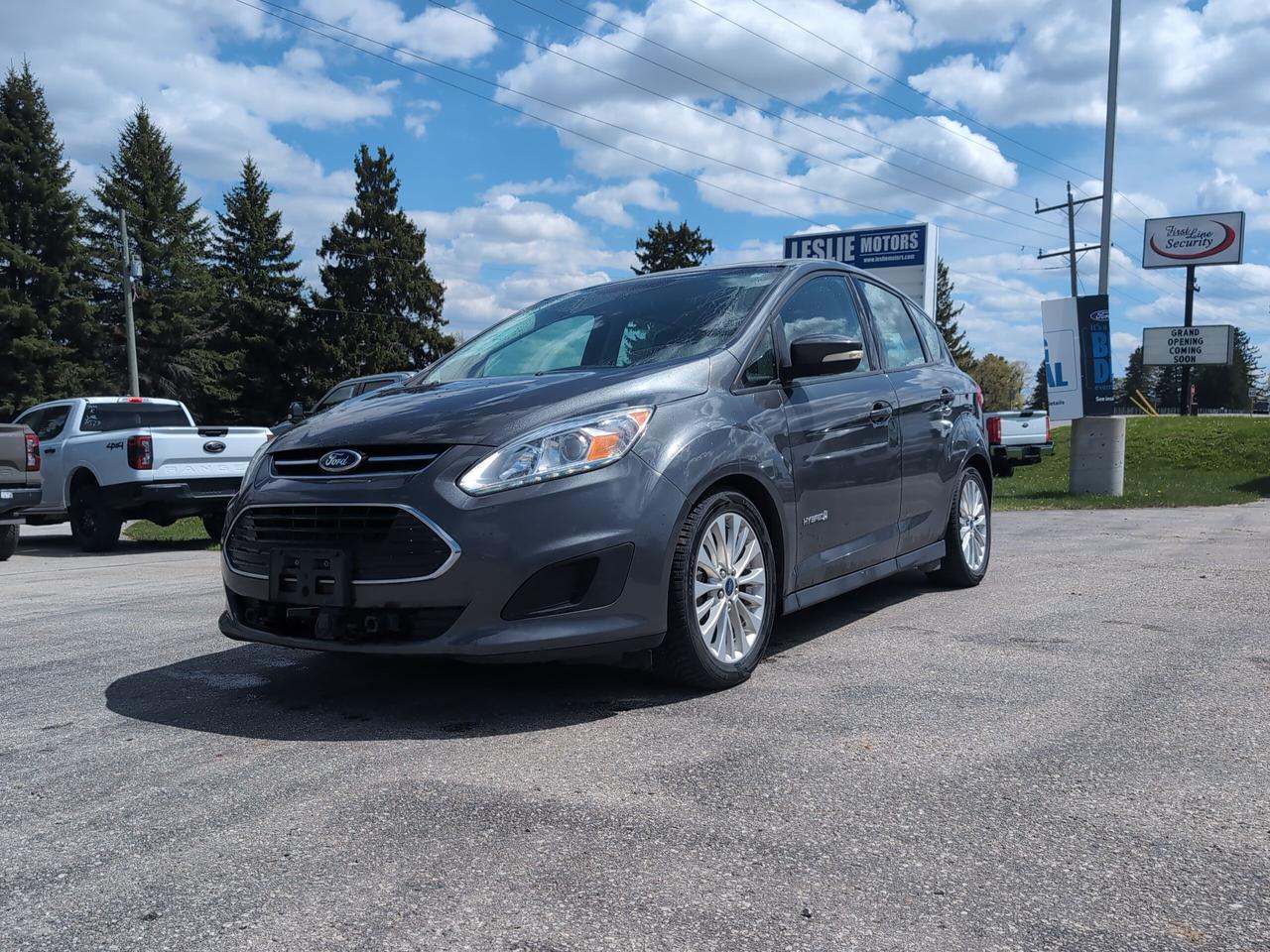 2017 Ford C-MAX Hybrid Hatchback SE Photo0