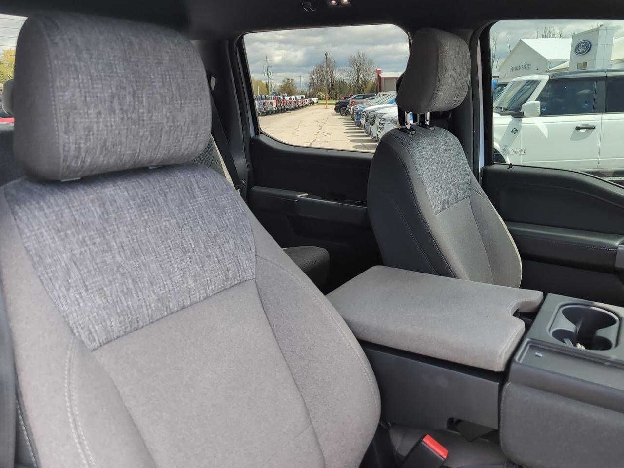 2024 Ford F-150 XLT 4WD SuperCrew 5.5' Box Photo