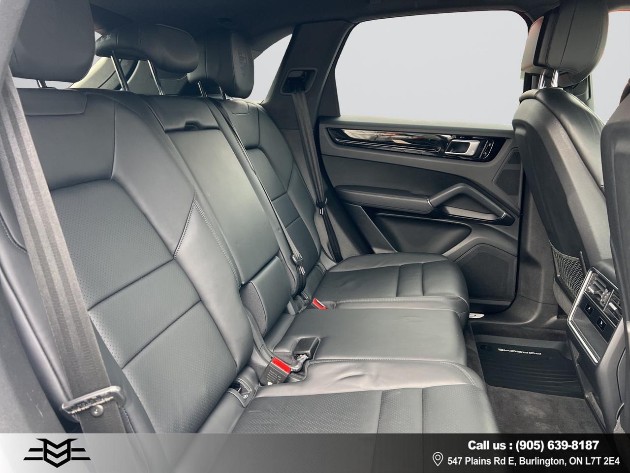 2019 Porsche Cayenne AWD - Navigation - Leather - Moonroof !!! Photo