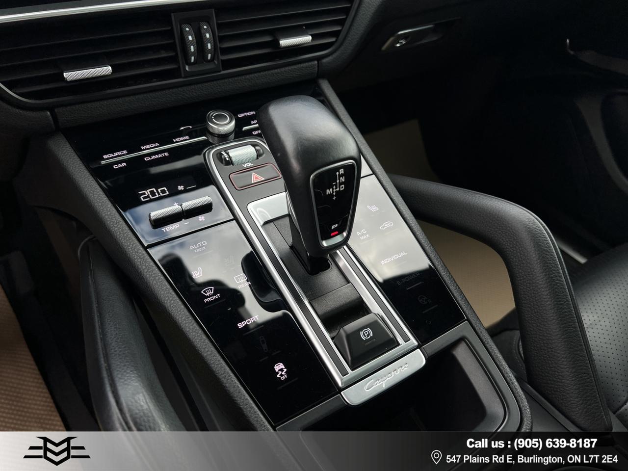 2019 Porsche Cayenne AWD - Navigation - Leather - Moonroof !!! Photo