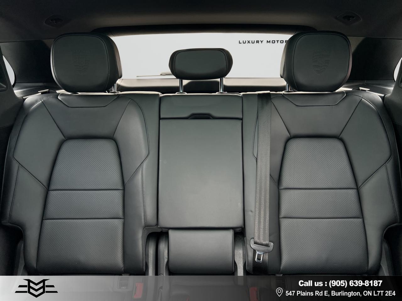 2019 Porsche Cayenne AWD - Navigation - Leather - Moonroof !!! Photo