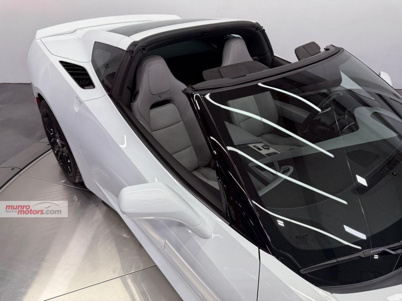 2015 Chevrolet Corvette 2dr Stingray Z51 Cpe w/3LT Photo