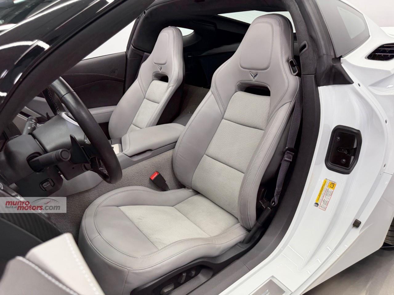 2015 Chevrolet Corvette 2dr Stingray Z51 Cpe w/3LT Photo