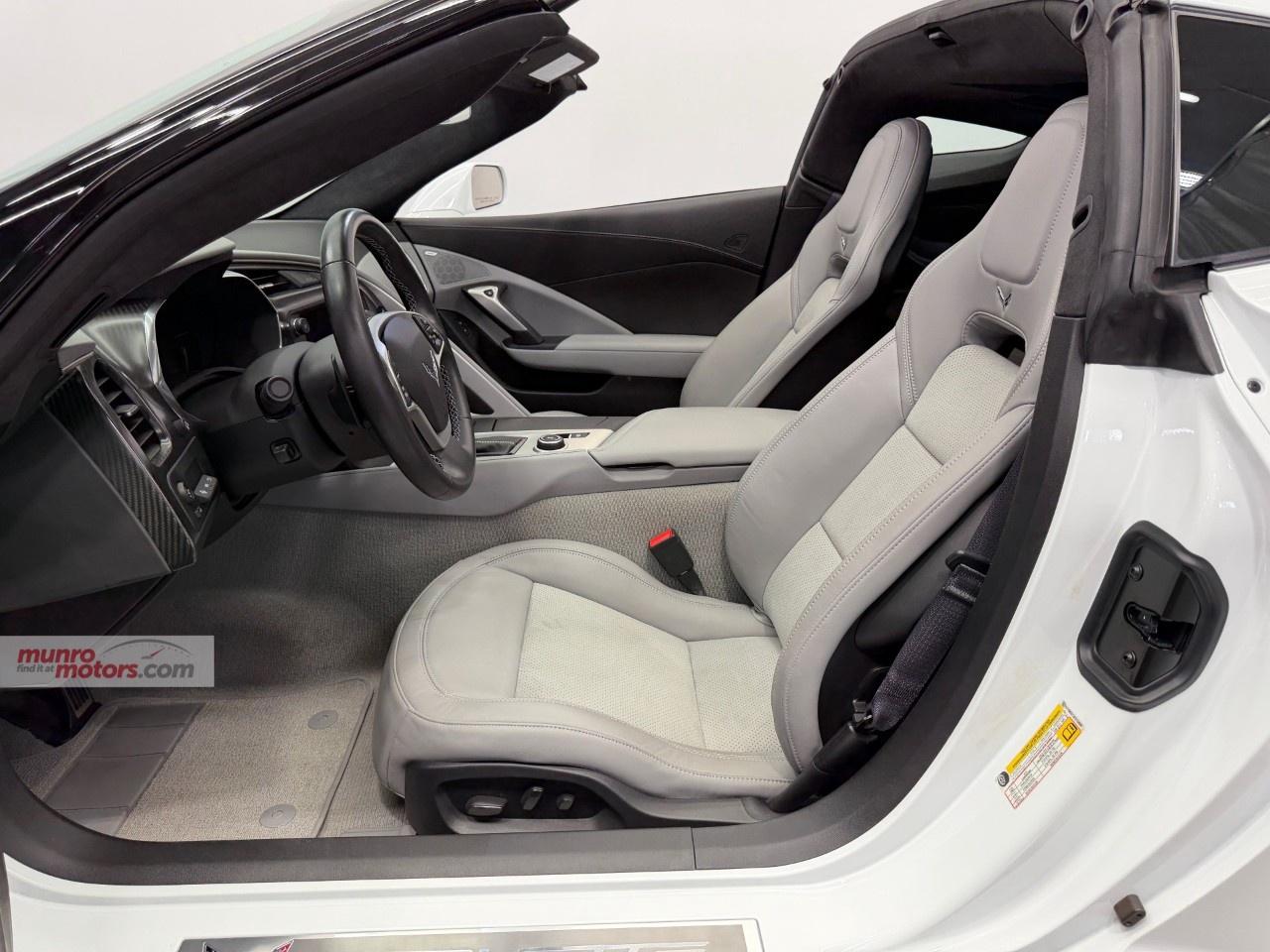 2015 Chevrolet Corvette 2dr Stingray Z51 Cpe w/3LT Photo