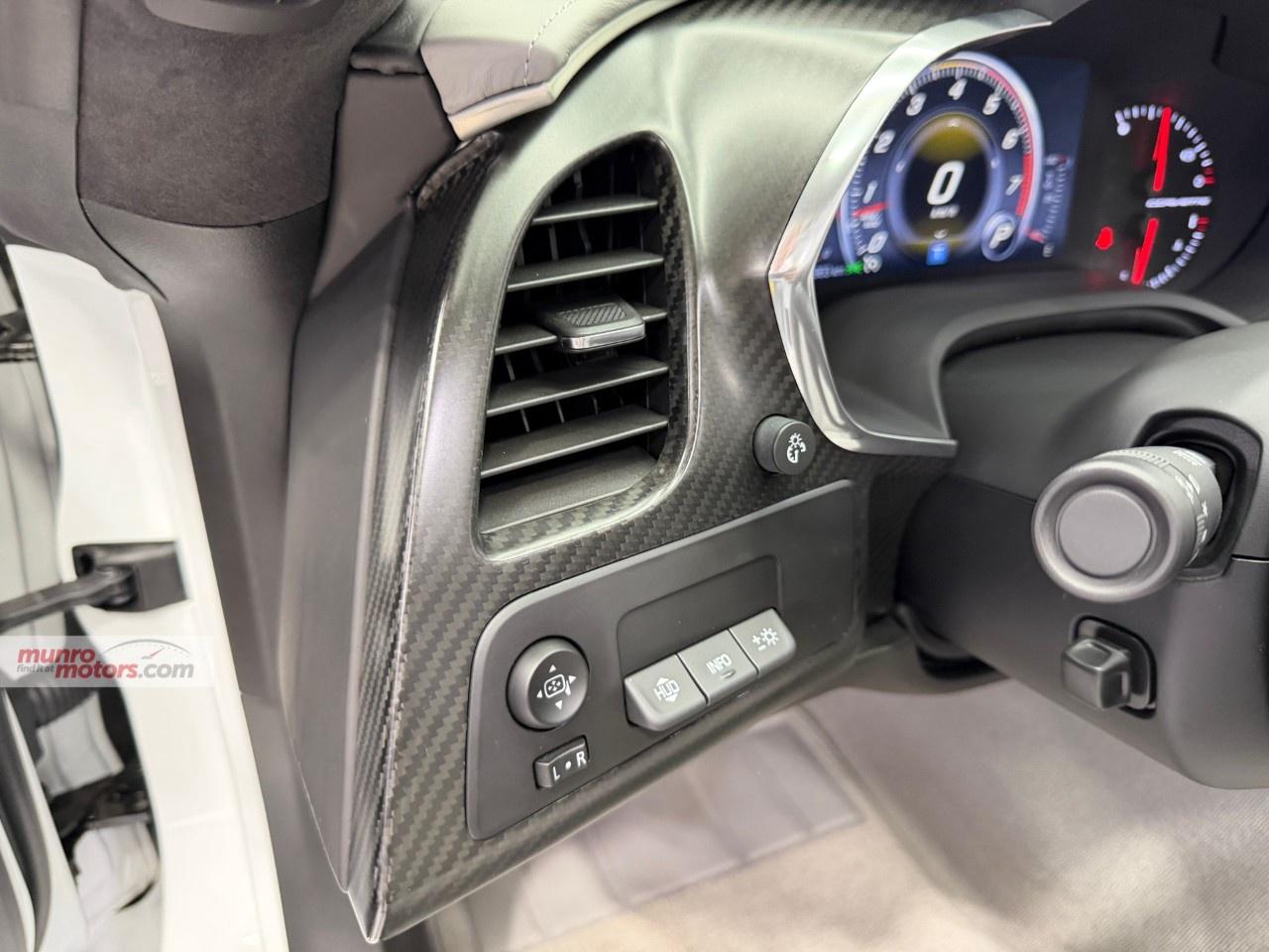 2015 Chevrolet Corvette 2dr Stingray Z51 Cpe w/3LT Photo