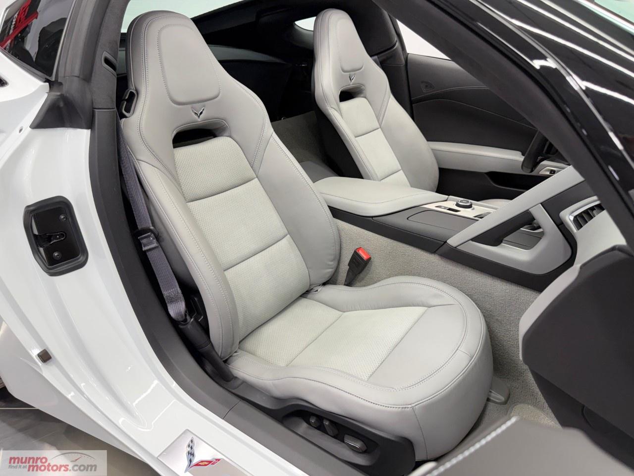 2015 Chevrolet Corvette 2dr Stingray Z51 Cpe w/3LT Photo