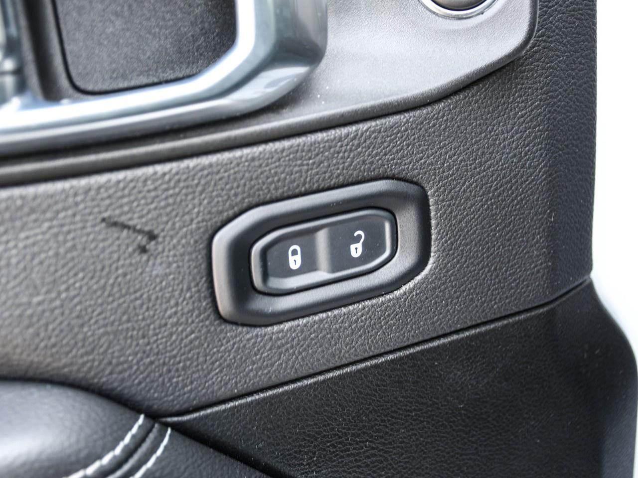 2023 Jeep Wrangler Sahara 4 Door 4x4 Photo