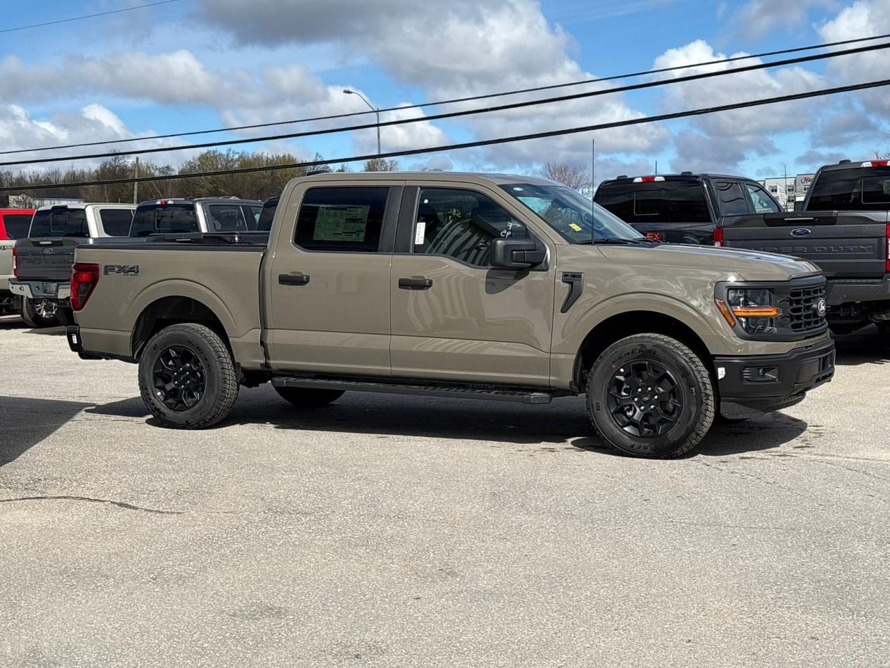 2026 Ford F-150 STX 4WD SuperCrew 5.5' Box Photo4