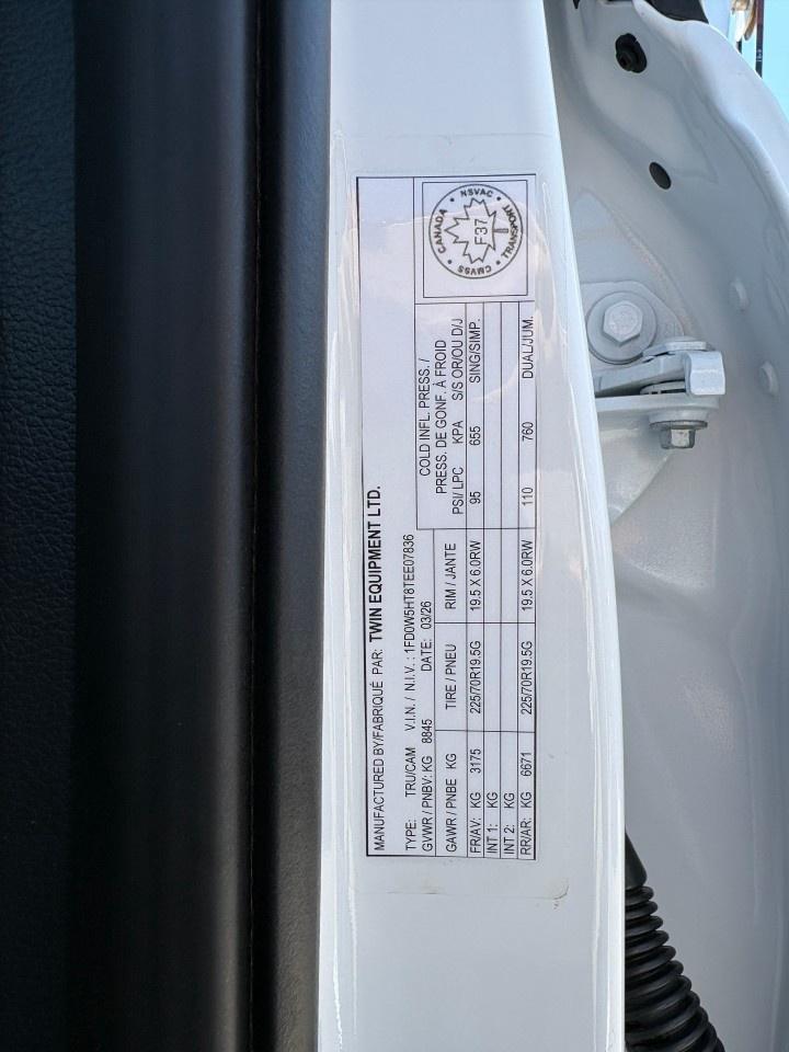 2026 Ford F-550 Super Duty DRW XL 4WD Crew Cab 203" WB 84" CA Photo