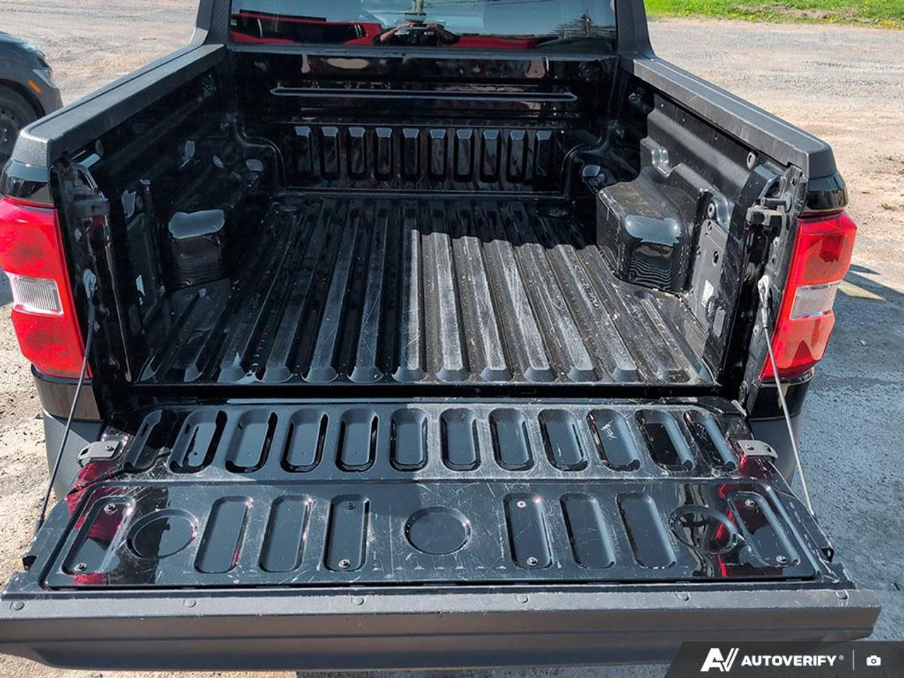 2022 Ford Maverick XLT 2.0L | AWD | CLEAN HISTORY Photo