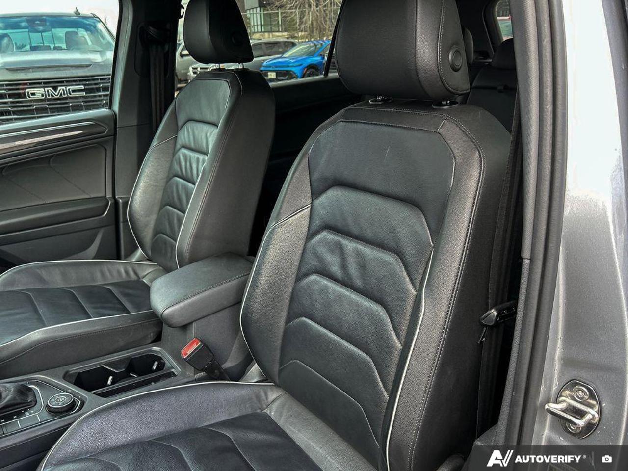 2020 Volkswagen Tiguan Highline 4MOTION HIGHLINE | HEATED SEATS | HEATED STEERING Photo