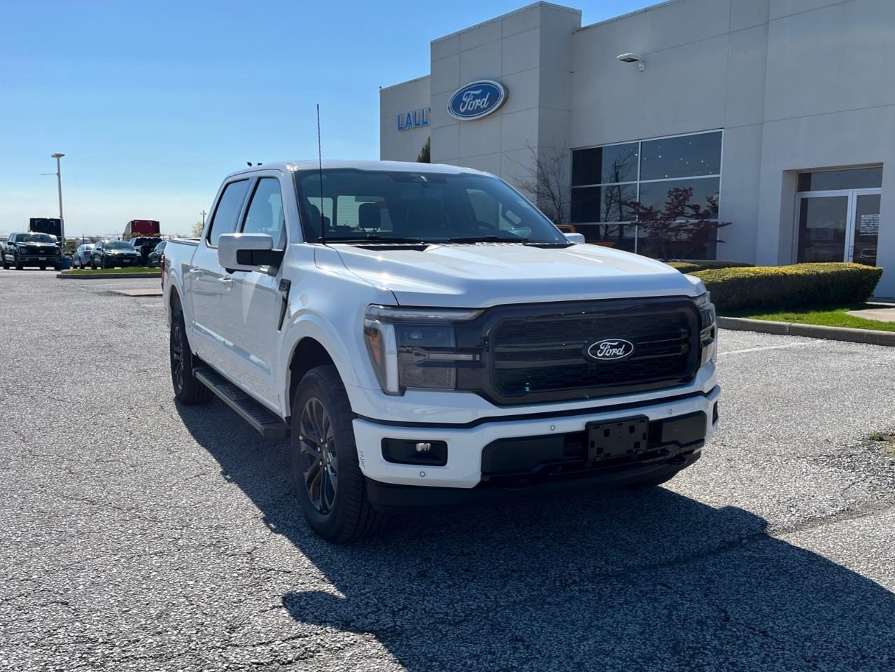 2026 Ford F-150 Lariat Photo0