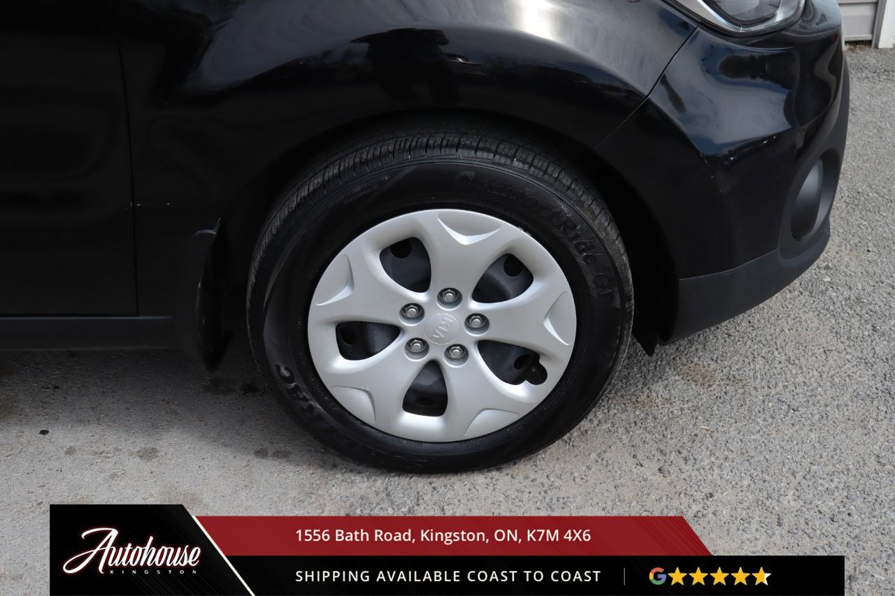 2019 Kia Soul LX REARVIEW CAMERA - CLEAN CARFAX Photo