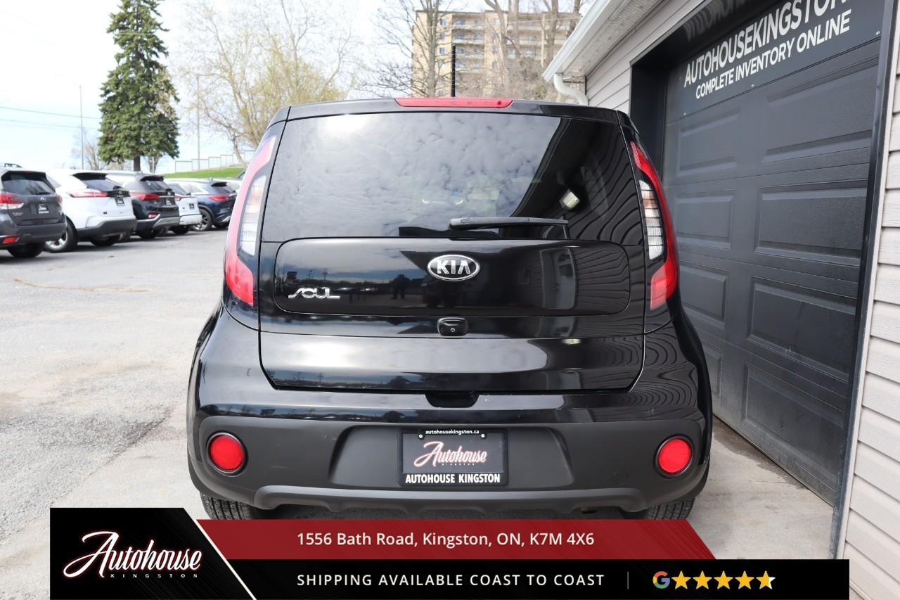 2019 Kia Soul LX REARVIEW CAMERA - CLEAN CARFAX Photo