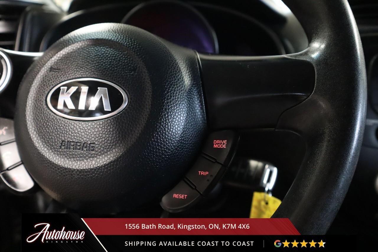 2019 Kia Soul LX REARVIEW CAMERA - CLEAN CARFAX Photo