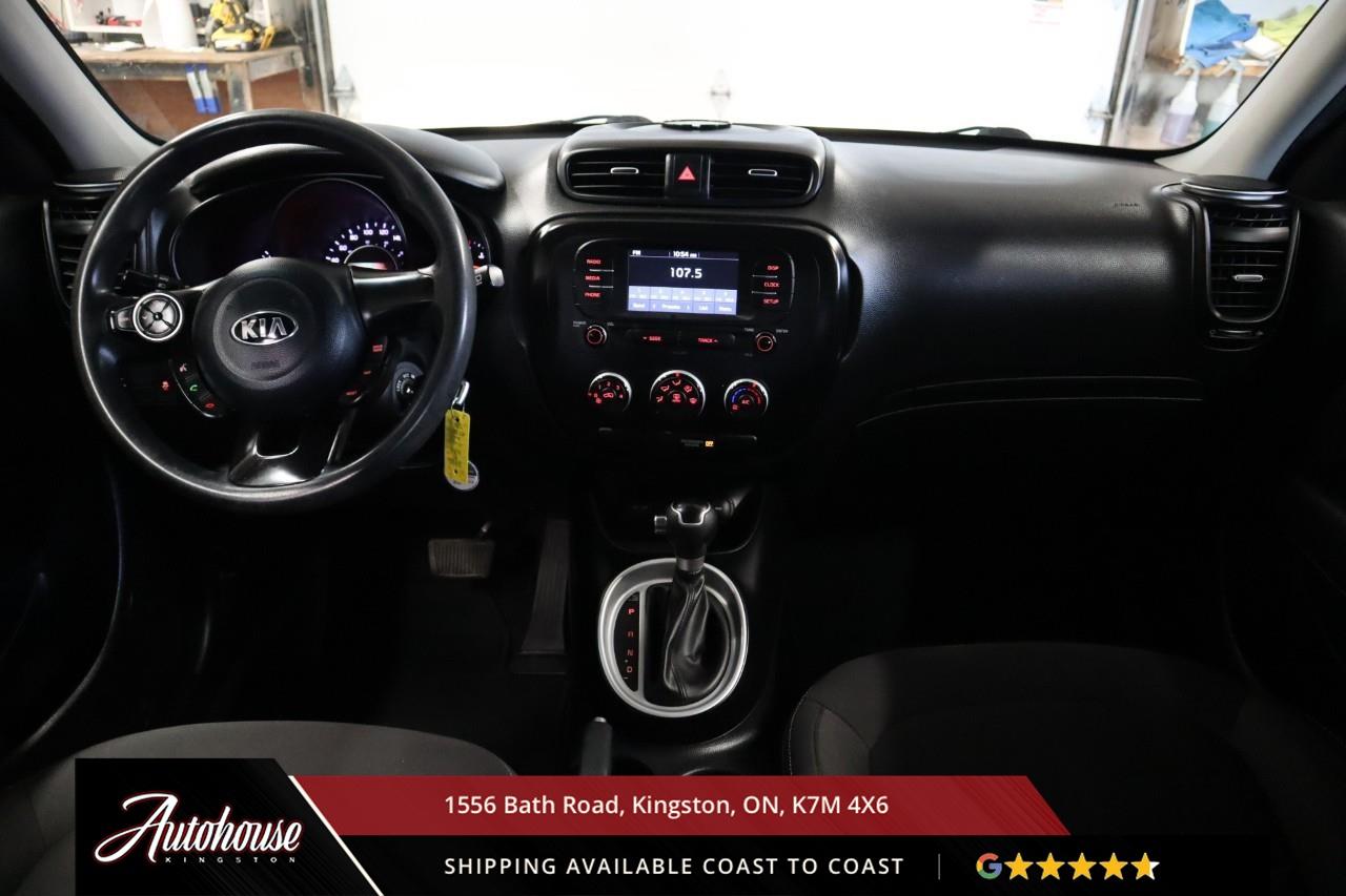 2019 Kia Soul LX REARVIEW CAMERA - CLEAN CARFAX Photo
