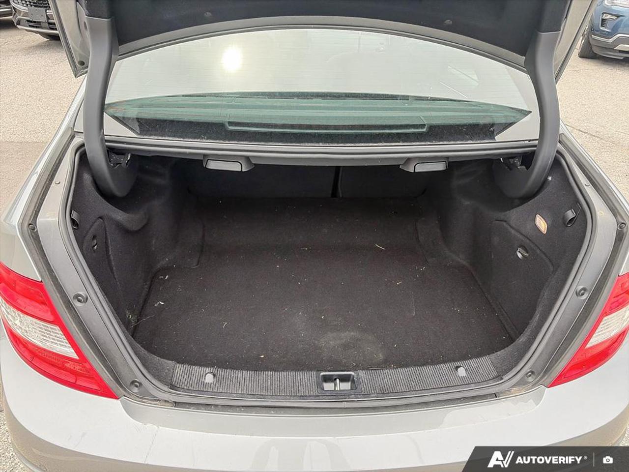 2010 Mercedes-Benz C-Class 4MATIC® Photo