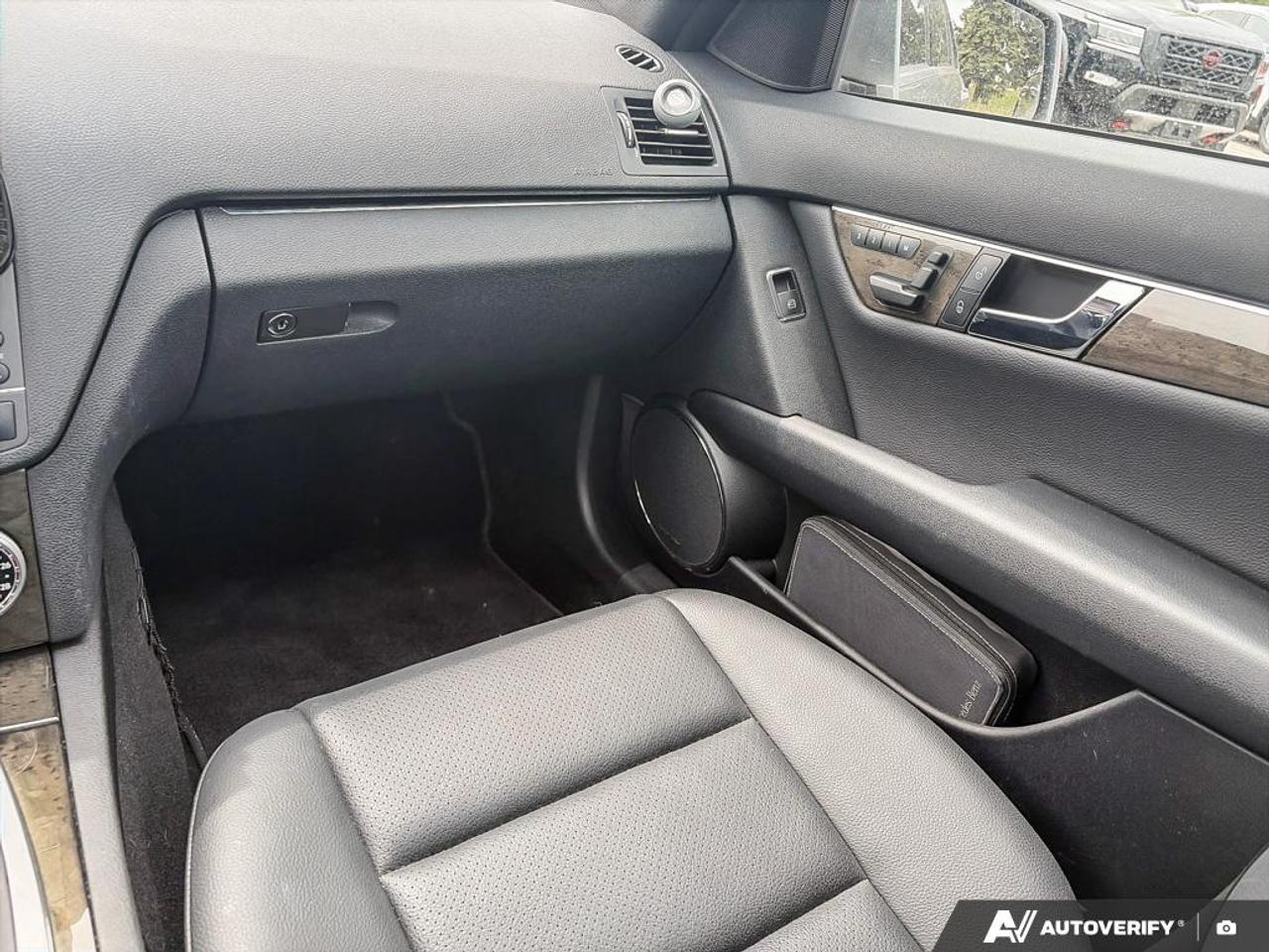 2010 Mercedes-Benz C-Class 4MATIC® Photo