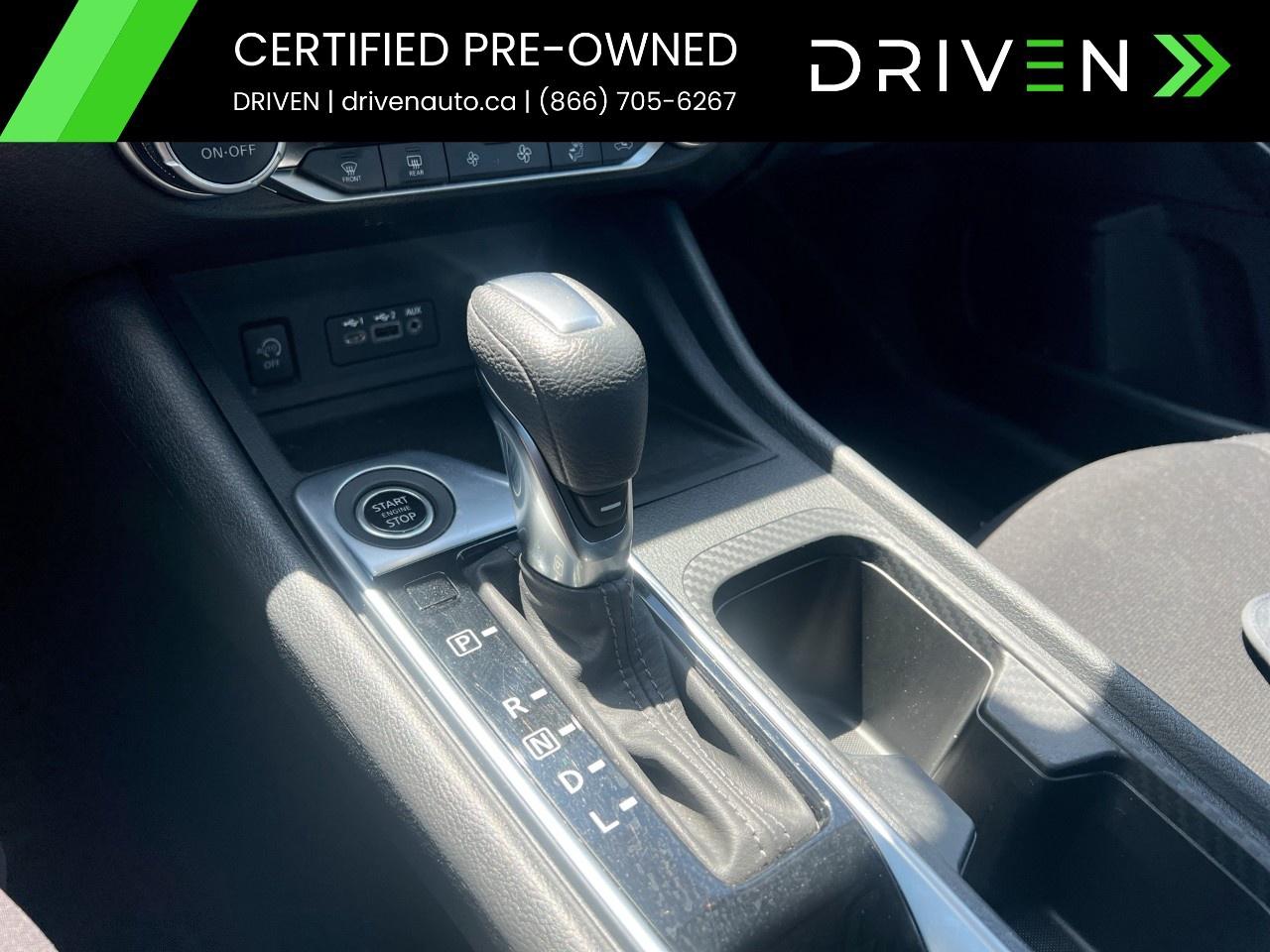 2024 Nissan Sentra SV CVT Photo