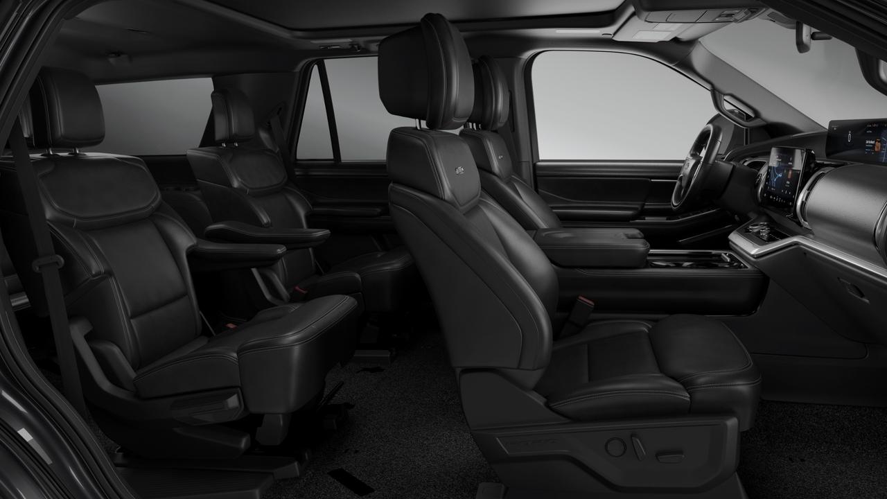2026 Ford Expedition Platinum Photo
