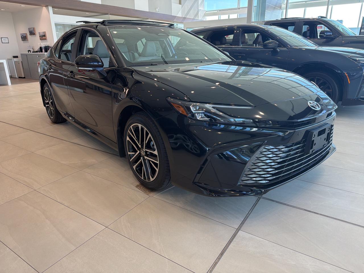 2026 Toyota Camry XLE Photo2
