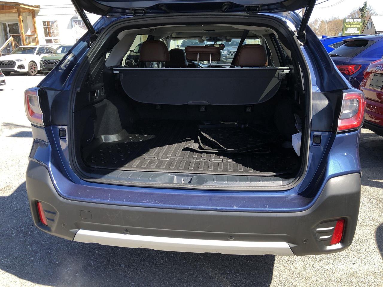 2022 Subaru Outback Premier XT PREMIER, NAPPA LEATHER, ROOF, HARMAN KA Photo