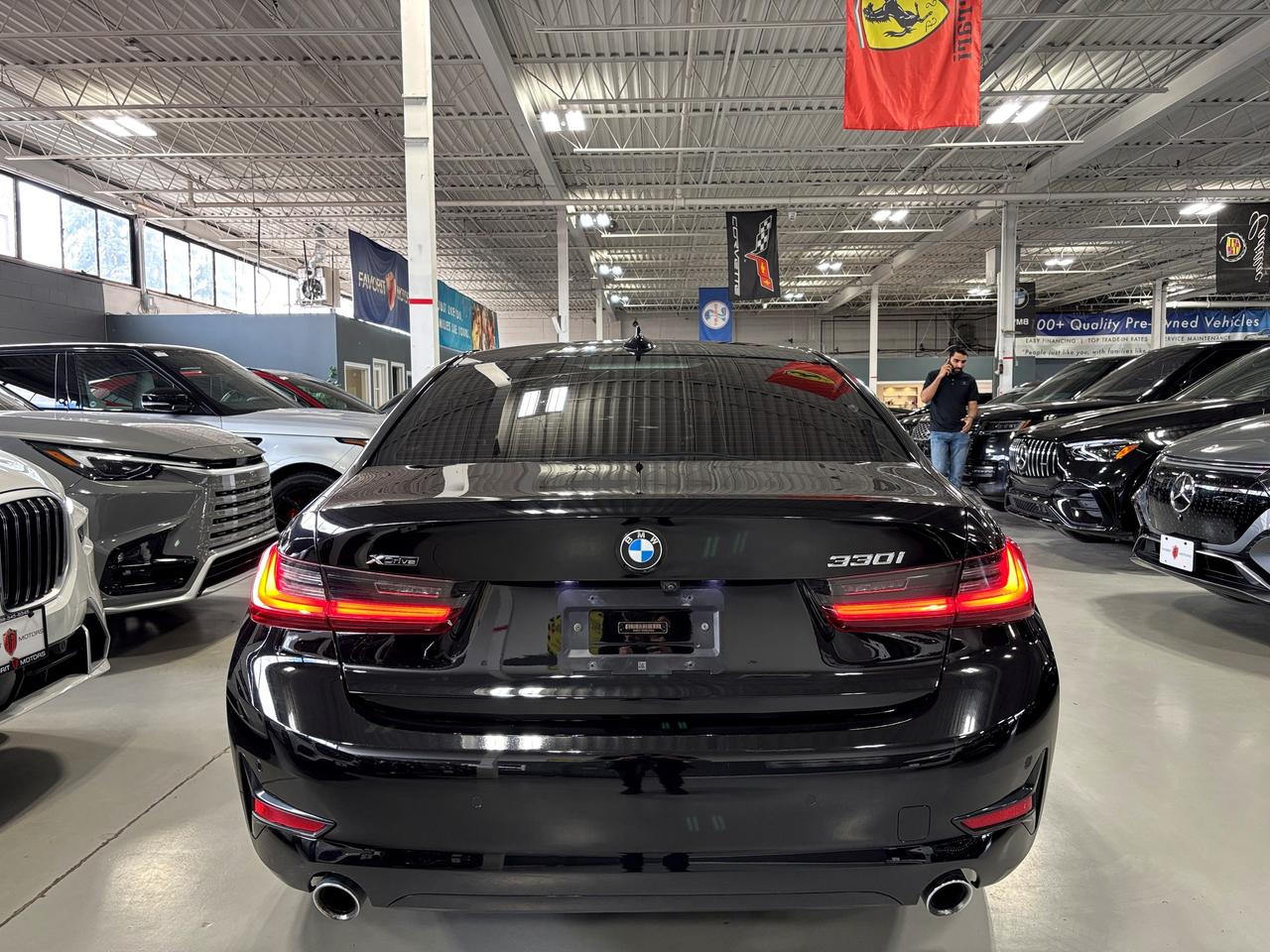 2022 BMW 3 Series 330i xDrive|AWD|NAV|SUNROOF|REDLEATHER|AMBIENT|+++ Photo