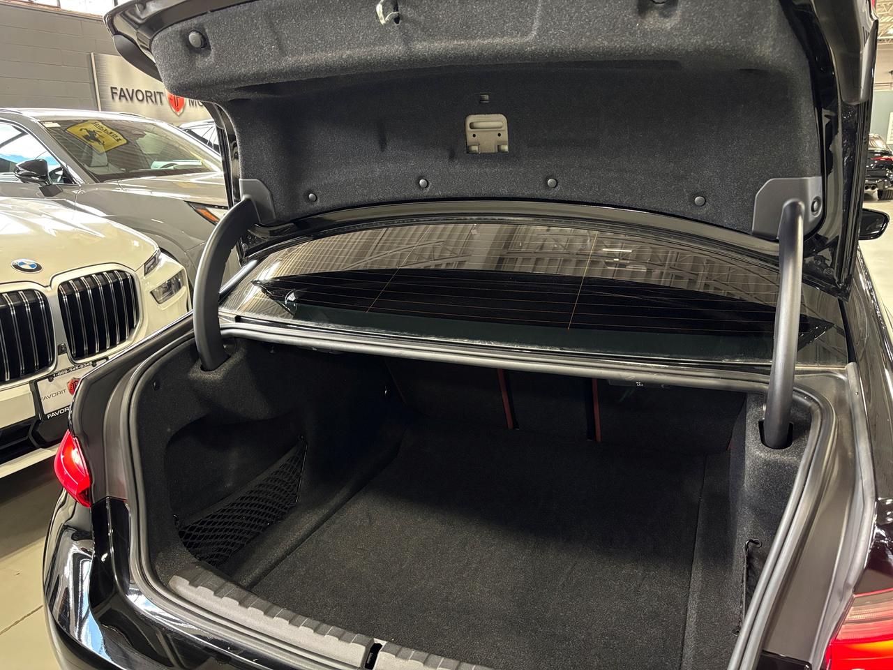 2022 BMW 3 Series 330i xDrive|AWD|NAV|SUNROOF|REDLEATHER|AMBIENT|+++ Photo